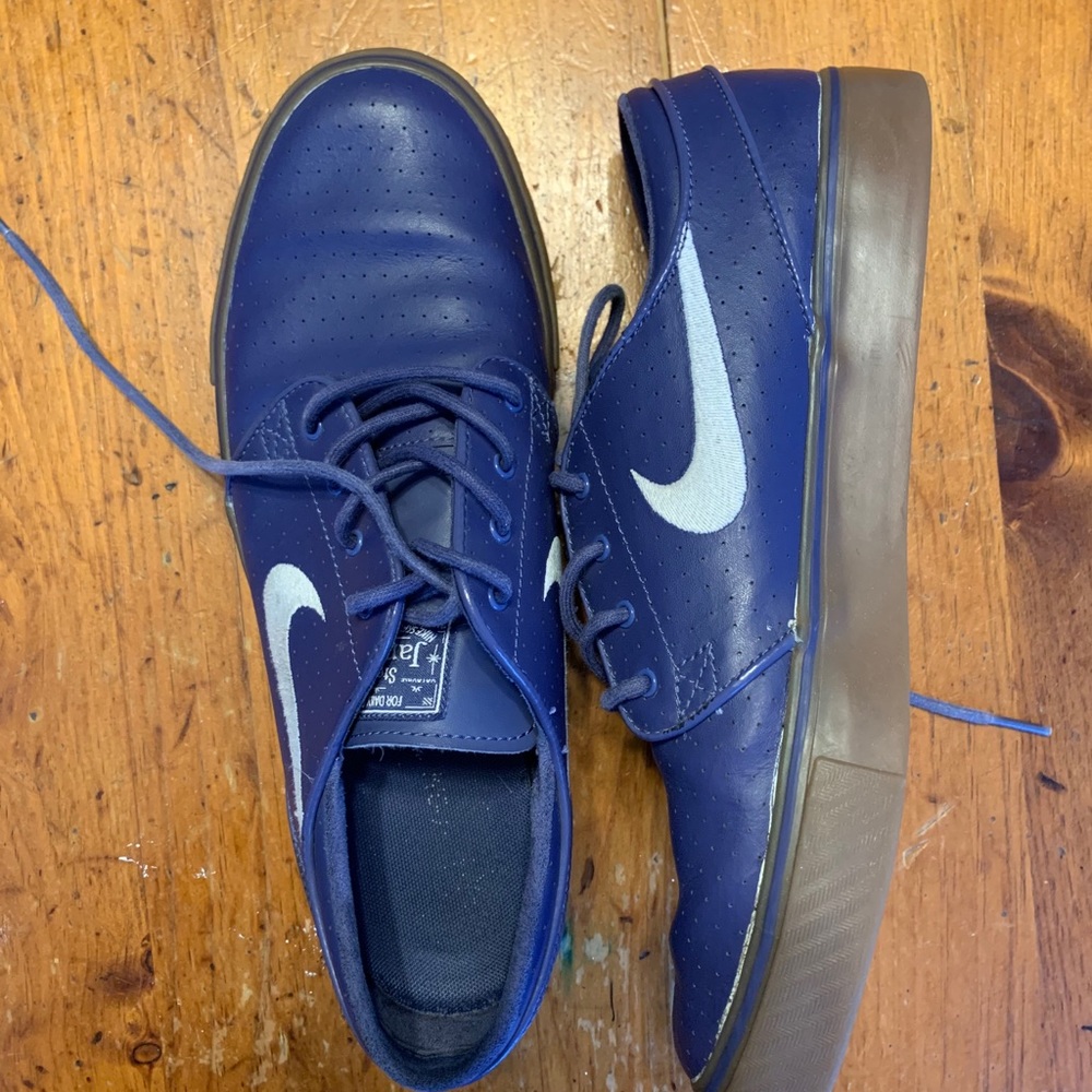Men’s Nike Sneakers